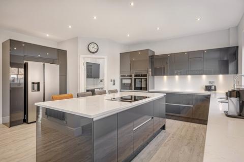 74 The Shearers, Bishop's Stortford, CM23 4AZ