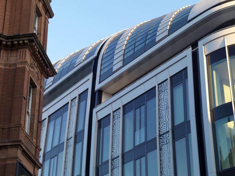 Feature Windows