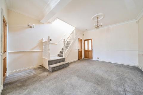 33 Chester Road, London, E16 4NL