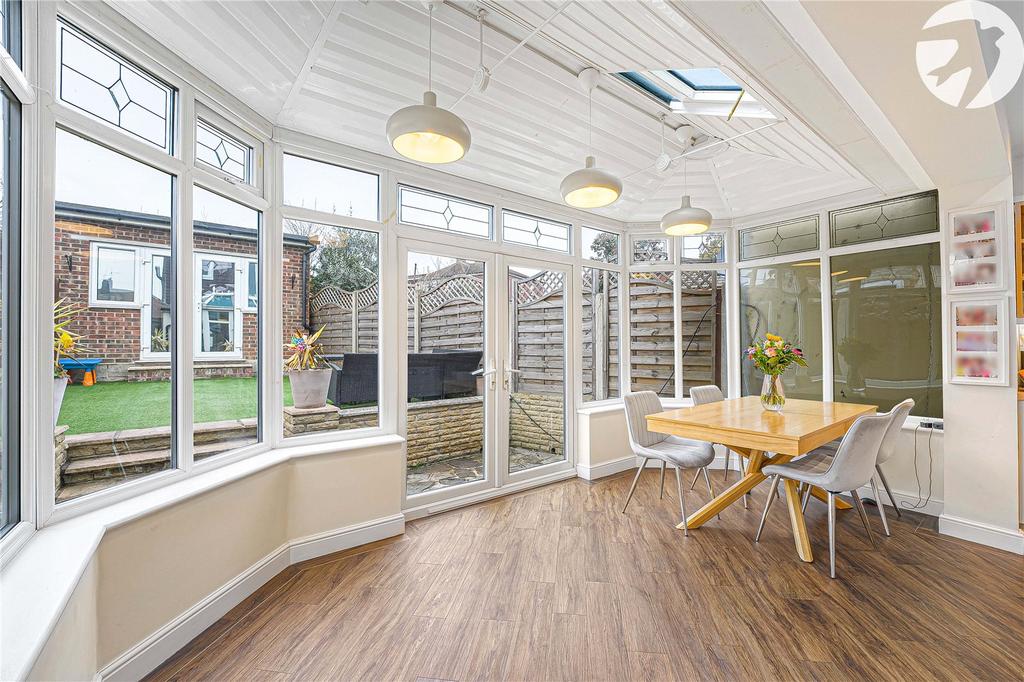 Kitchen Living Area