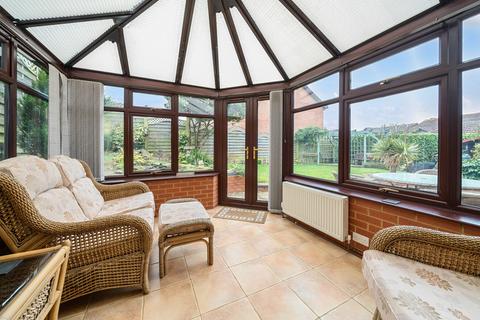 7 Chestnut Leys, Steeple Claydon, Buckingham, MK18 2RR