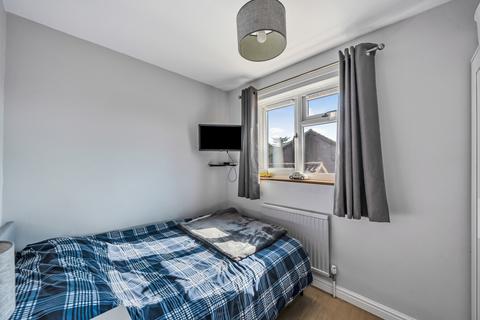 11 Agate Close, Wokingham, RG41 3UH