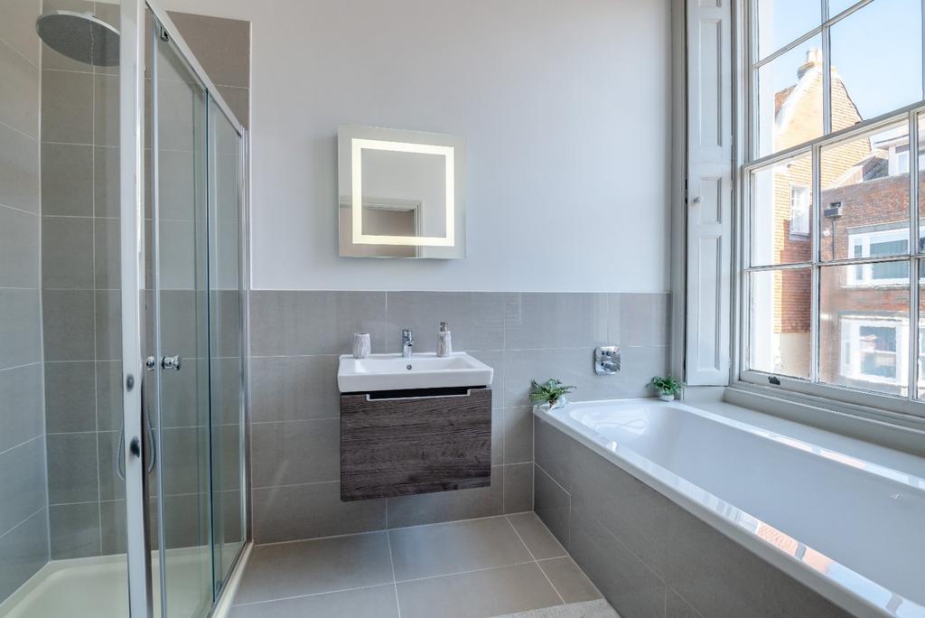 Ensuite Bathroom