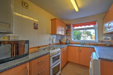 42 Howards Close, South Molton, EX36 4JT