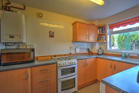 42 Howards Close, South Molton, EX36 4JT