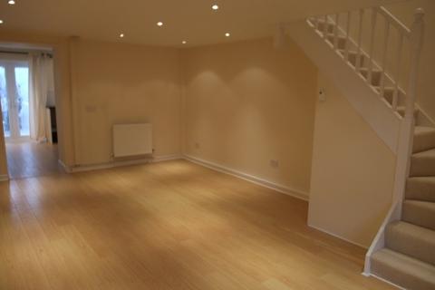 2 bedroom terraced house to rent, Swansea Road, Pontlliw, Swansea