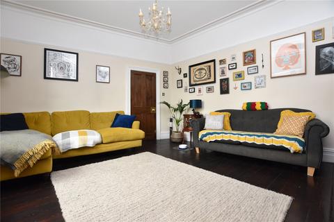 3 bedroom terraced house for sale, Cardigan Avenue, Morley, Leeds, West Yorkshire