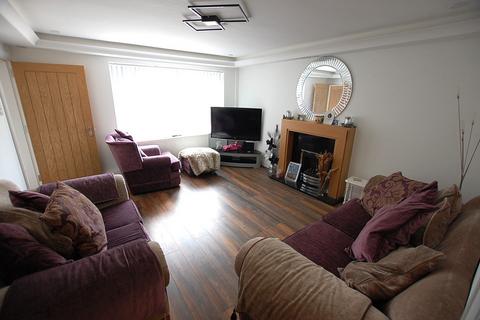 3 Downing Close, Ashton-under-lyne, OL7 9LX