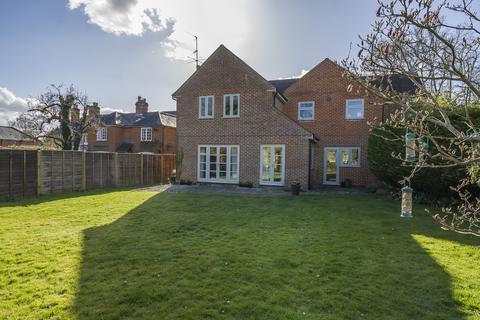 Tanglewood Bridle Road, Whitchurch Hill, Reading, RG8 7PR