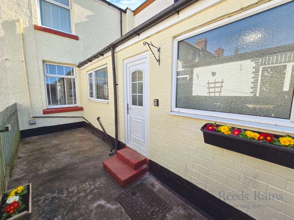 Rear Courtyard