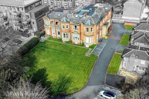 3 bedroom apartment for sale, Wilmslow Road, Greater Manchester M20
