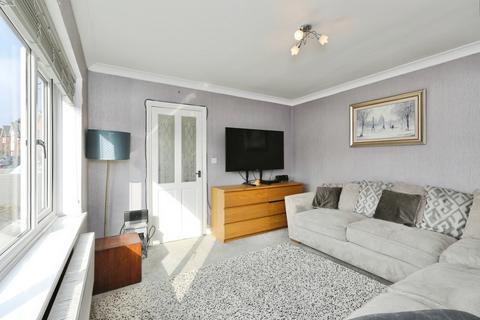 4 bedroom detached house for sale, Hoades Avenue, Worksop S81