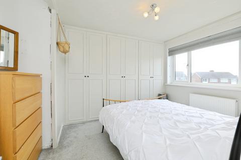 2 Hoades Avenue, Woodsetts, Worksop, S81 8QQ