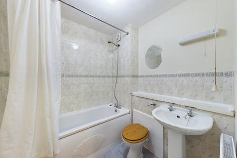 2 bedroom apartment for sale, King James Way, Hertfordshire SG8