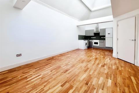 2 bedroom flat for sale, Tweedy Road, Bromley BR1