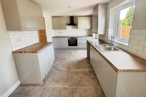 18 Bader Road, Wolverhampton, WV6 7UY