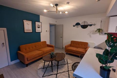 6 bedroom house to rent, Birmingham B29