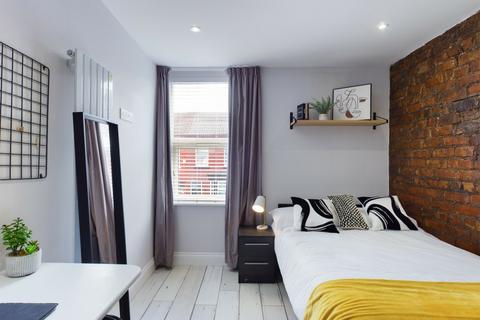 undefined, Molyneux Road, Liverpool L6