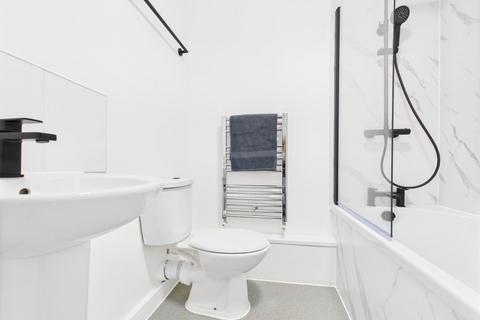 1 bedroom flat to rent, Grove Street Studios The Groves, Liverpool L7