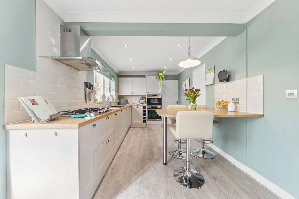 Springfield Court-Kitchen 1