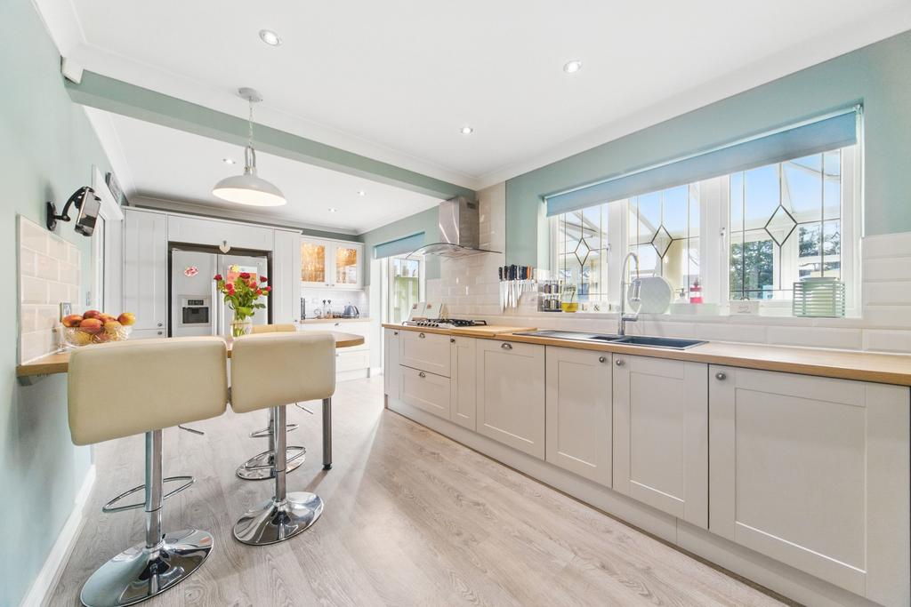 Springfield Court-Kitchen 5