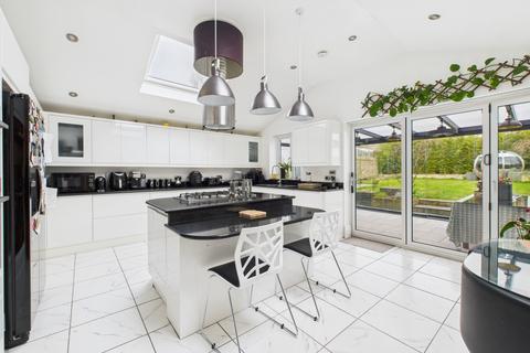70 Grove Road, Sheffield, S7 2GZ