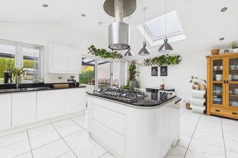 70 Grove Road, Sheffield, S7 2GZ