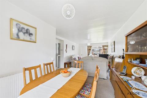 3 bedroom detached house for sale, Jordan Avenue, Stretton DE13