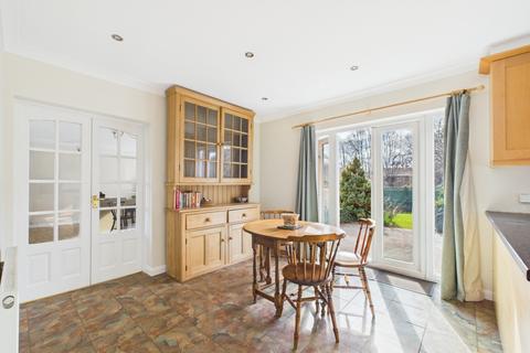 11 Barnabas Road, Leighton Buzzard, LU7 2QG
