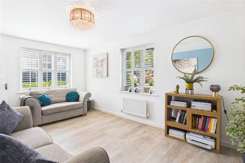 33 Ashurst Way, East Grinstead, RH19 3GJ