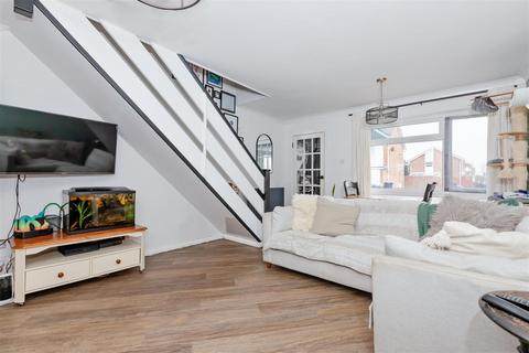 2 bedroom terraced house for sale, Alberta Walk, Worthing