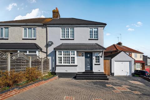 15 Midfield Avenue, Bexleyheath, DA7 6LY