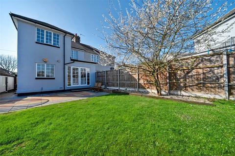 15 Midfield Avenue, Bexleyheath, DA7 6LY