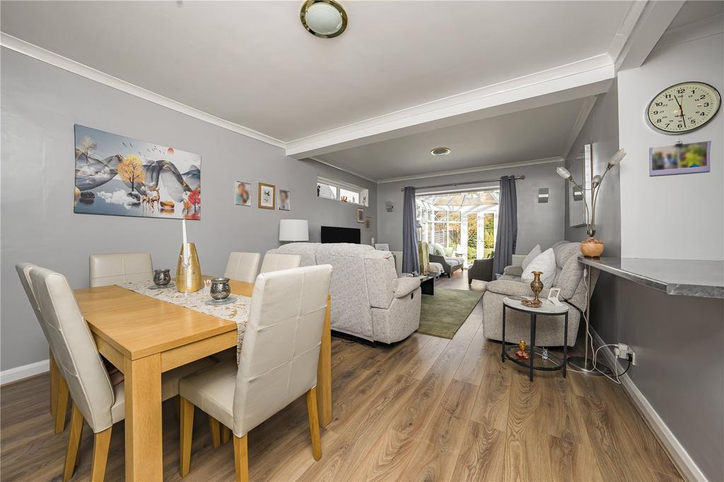 Dining/Family Room