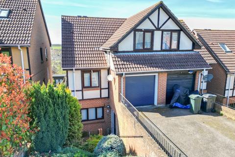 60 Beacon Drive, Bean, Dartford, DA2 8BG