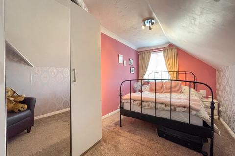 60 Beacon Drive, Bean, Dartford, DA2 8BG