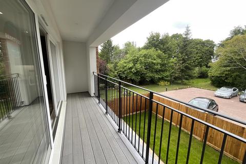 1 bedroom apartment for sale, Queens Park Road, Caterham, Surrey