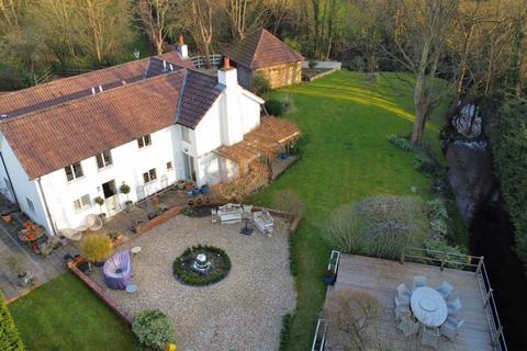 4 bedroom detached house for sale, Dursley Road, Westbury BA13
