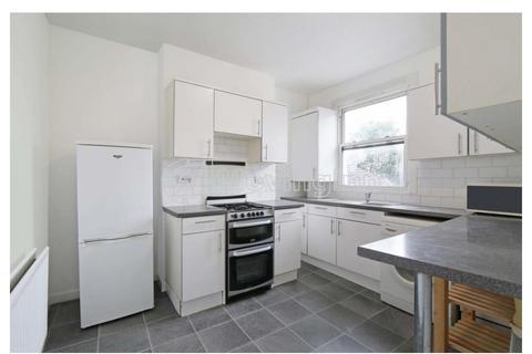 1 bedroom flat to rent, Kirkwood Road, London SE15