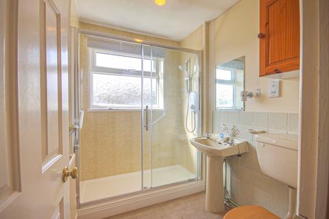 37 The Richmonds, Abbeydale, Gloucester, GL4 5YA