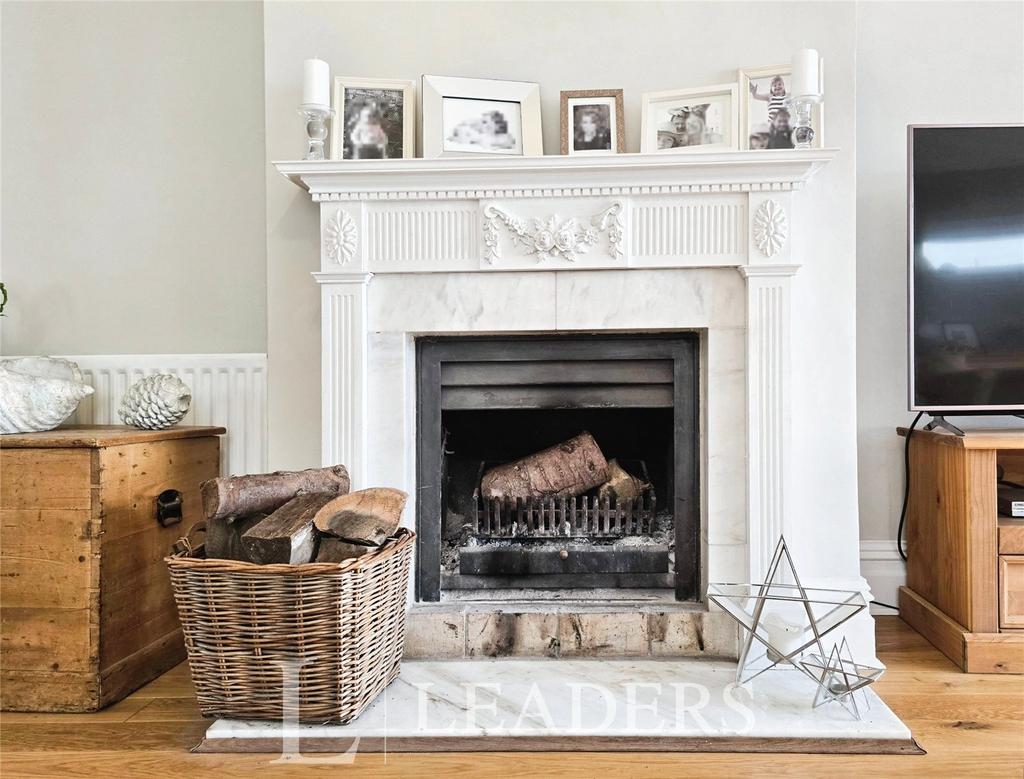 Wood Log Burner