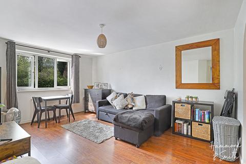 1 bedroom apartment for sale, Woodland Grove, Epping CM16