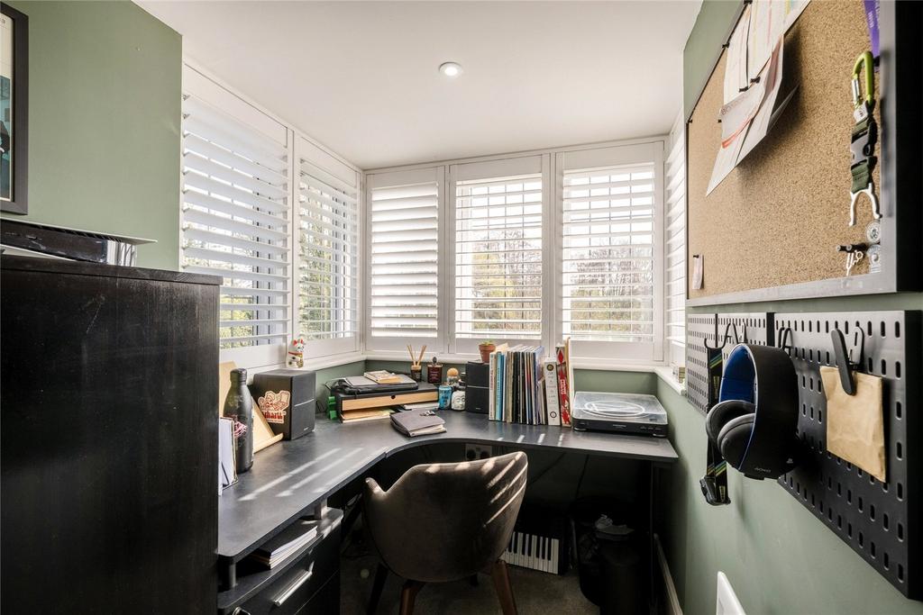Desk Area