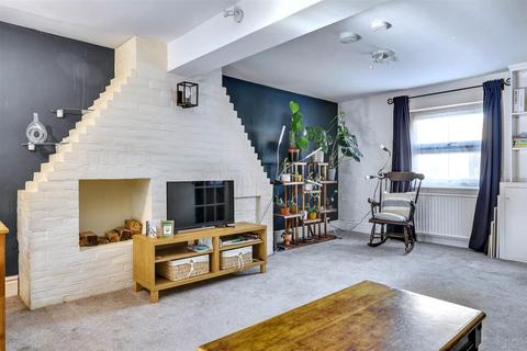 2 bedroom terraced house for sale, Glisson Road, Cambridge CB1