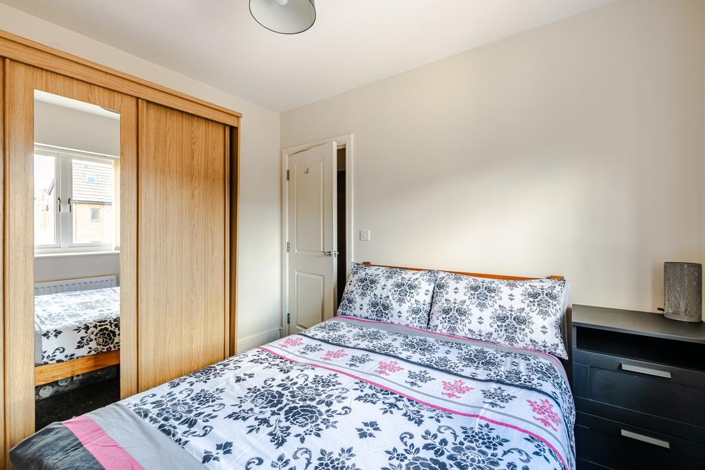 Bedroom2