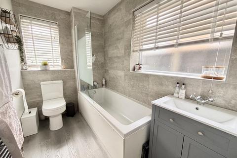 13 Firsway, Upton, Poole, BH16 5HU