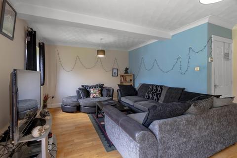 3 bedroom end of terrace house for sale, Earith Road, Willingham, CB24