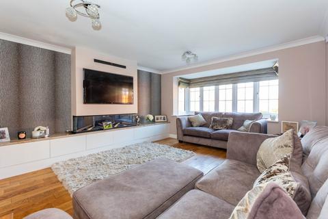11 Macadam Close, Burntwood, WS7 9LJ