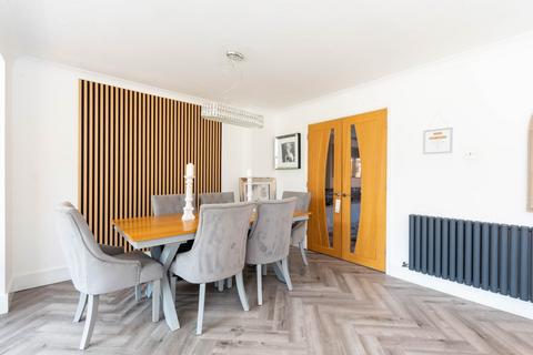 11 Macadam Close, Burntwood, WS7 9LJ