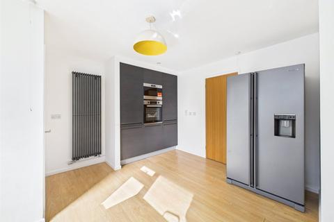 35 Cherrill Gardens, Bude, EX23 8SL